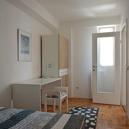 Trident Apartment Nis